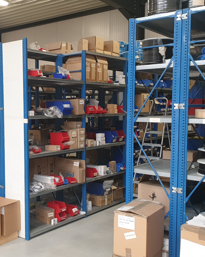 LDA stock with small cardboxes on racks